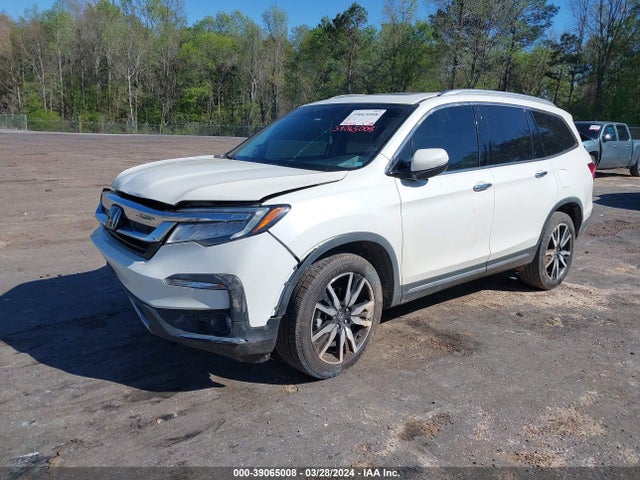 Honda Pilot Touring 2019 5FNYF5H61KB029454 Image 2