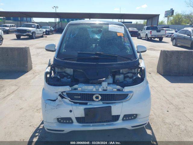 WMEEJ3BA4EK747527 Smart Fortwo Passion/pure