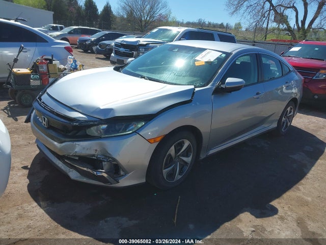 Honda Civic Lx 2019 19XFC2F64KE022991 Image 2