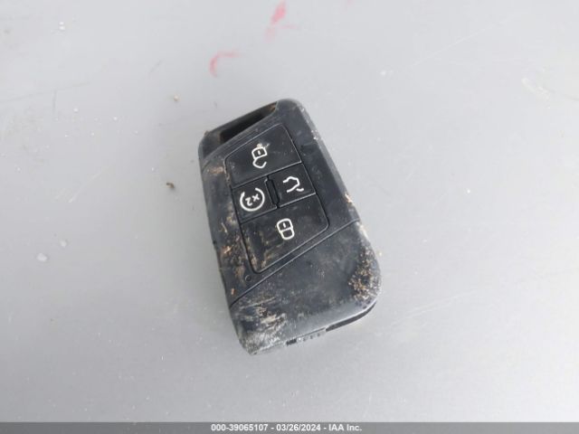 3VV3B7AX2NM008764 Volkswagen Tiguan 2.0t Se