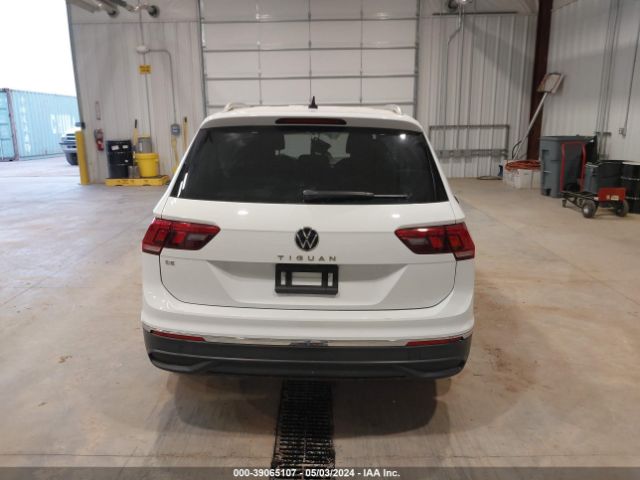3VV3B7AX2NM008764 Volkswagen Tiguan 2.0t Se