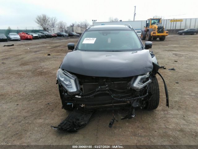 5N1AT2MV5HC839323 Nissan Rogue Sl
