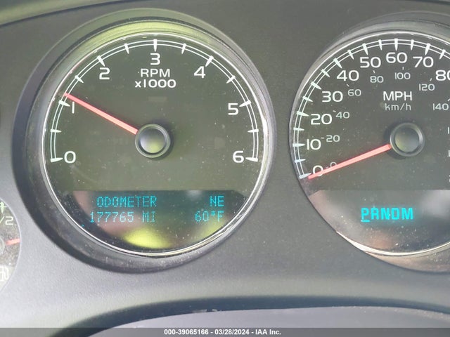 Chevrolet Suburban 1500 Lt 2014 1GNSCJE02ER108709 Image 7