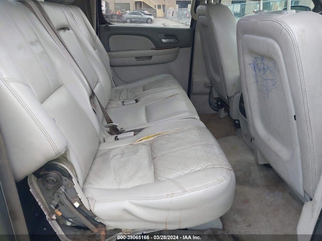 Chevrolet Suburban 1500 Lt 2014 1GNSCJE02ER108709 Image 8