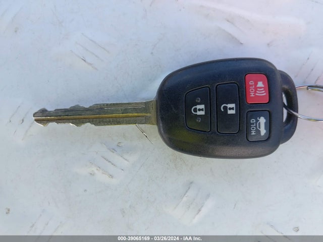 Toyota Corolla Le Eco 2015 2T1BPRHE0FC284415 Image 11