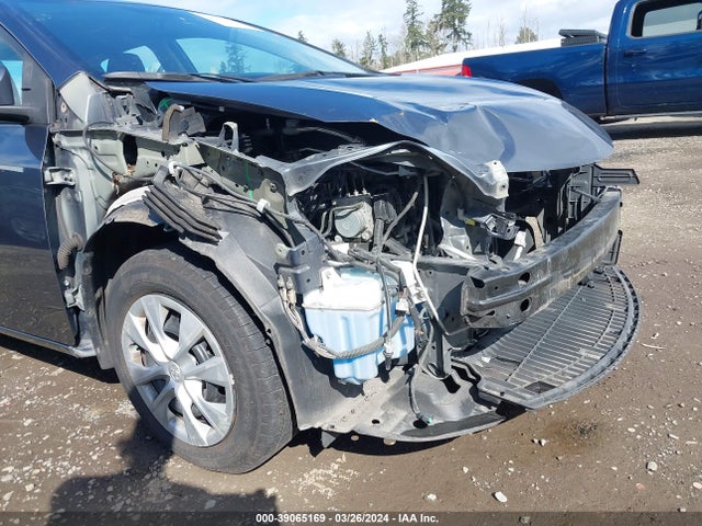Toyota Corolla Le Eco 2015 2T1BPRHE0FC284415 Image 6