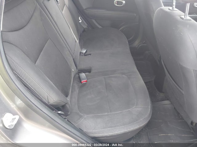 KIA Soul 2014 KNDJN2A23E7067689 Image 8