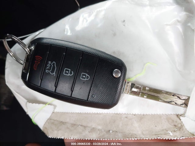 KIA SORENTO LX 2015 5XYKT3A69FG625892 Image 11