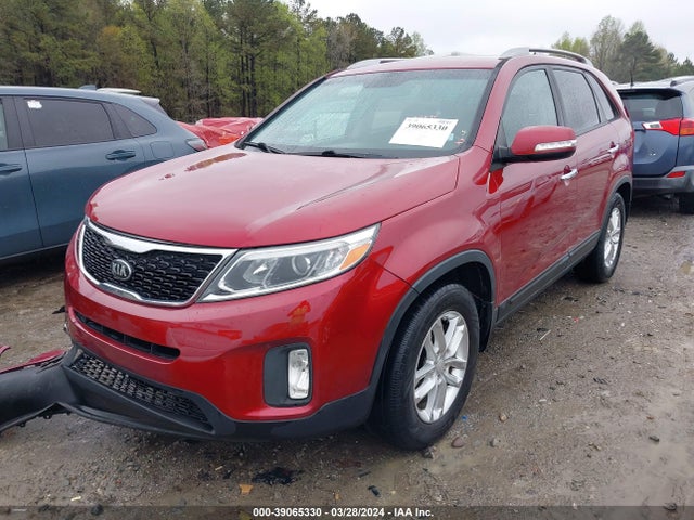KIA SORENTO LX 2015 5XYKT3A69FG625892 Image 2