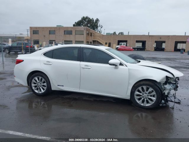 JTHBW1GG1F2089508 Lexus ES 300H