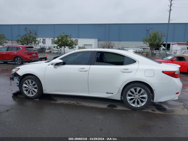 JTHBW1GG1F2089508 Lexus ES 300H