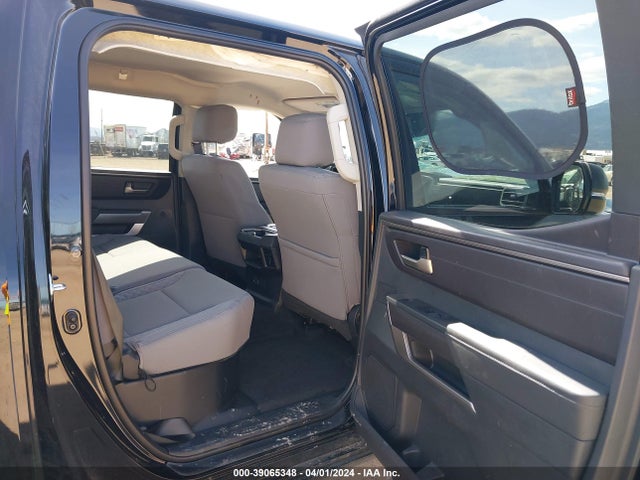 Toyota Tundra Sr5 2024 5TFLA5DB3RX136226 Image 8