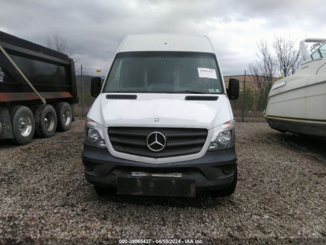 WD3PE8DE5E5895168 Mercedes-Benz Sprinter 2500 High Roof
