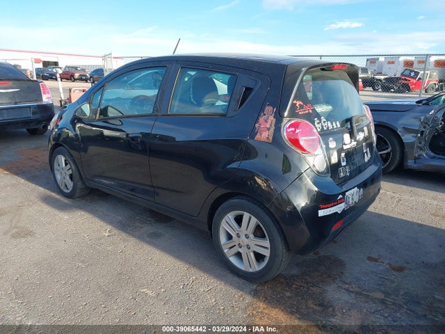 Chevrolet Spark 1lt Cvt 2015 KL8CD6S92FC794628 Image 3