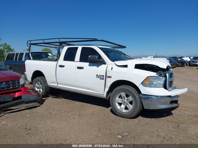 1C6RR7FTXLS148812 RAM 1500 Classic Tradesman Quad Cab 4x4 6'4 Box
