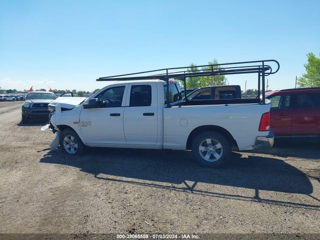 1C6RR7FTXLS148812 RAM 1500 Classic Tradesman Quad Cab 4x4 6'4 Box
