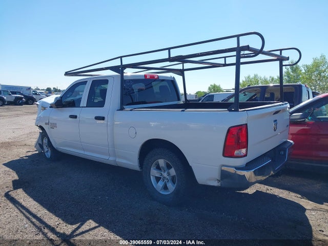 1C6RR7FTXLS148812 RAM 1500 Classic Tradesman Quad Cab 4x4 6'4 Box