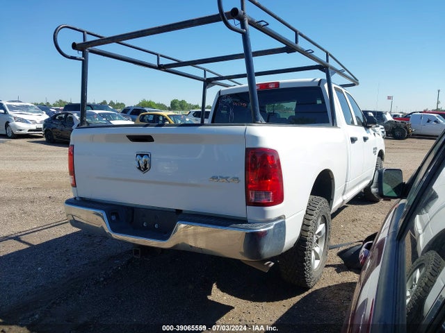 1C6RR7FTXLS148812 RAM 1500 Classic Tradesman Quad Cab 4x4 6'4 Box