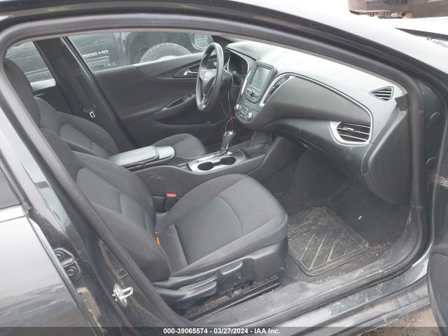 Chevrolet MALIBU LS 2017 1G1ZB5ST6HF213123 Image 5