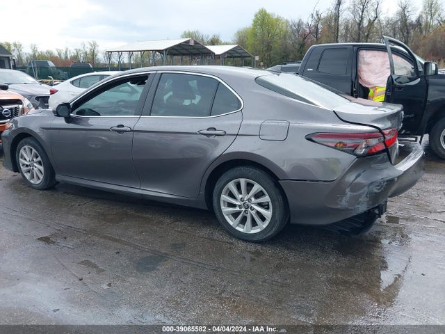 Toyota CAMRY LE 2022 4T1C11AK8NU632997 Image 3