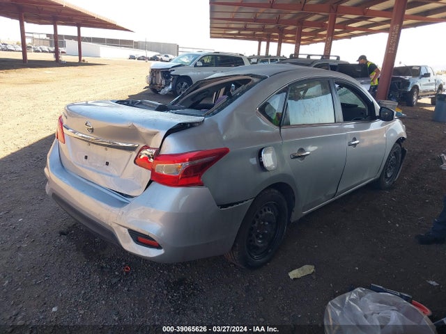 Nissan SENTRA S 2018 3N1AB7AP6JY252560 Image 4