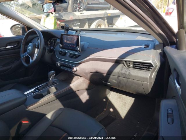 1N4BL4CW4NN377986 Nissan Altima Sr Intelligent Awd