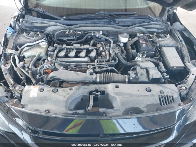Honda Civic Sport 2018 SHHFK7H40JU415566 Image 10