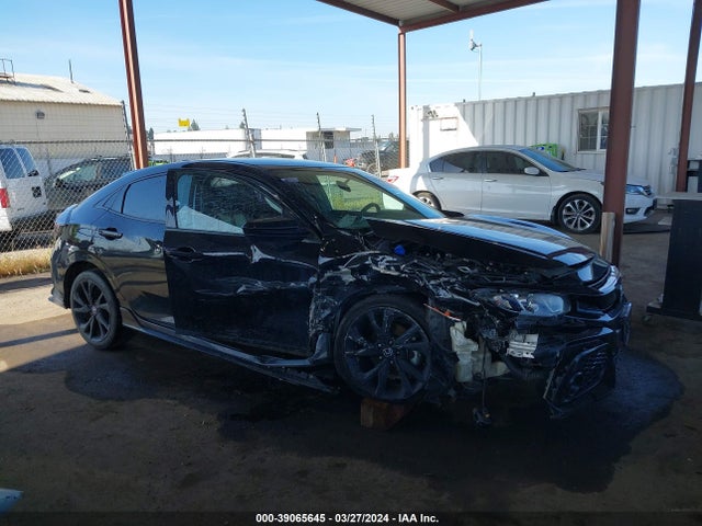 Honda Civic Sport 2018 SHHFK7H40JU415566 Image 13