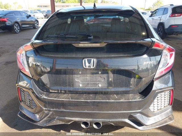 Honda Civic Sport 2018 SHHFK7H40JU415566 Image 18