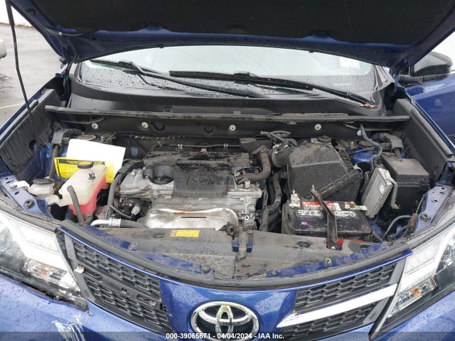 Toyota RAV4 LE 2015 2T3BFREVXFW350983 Image 10