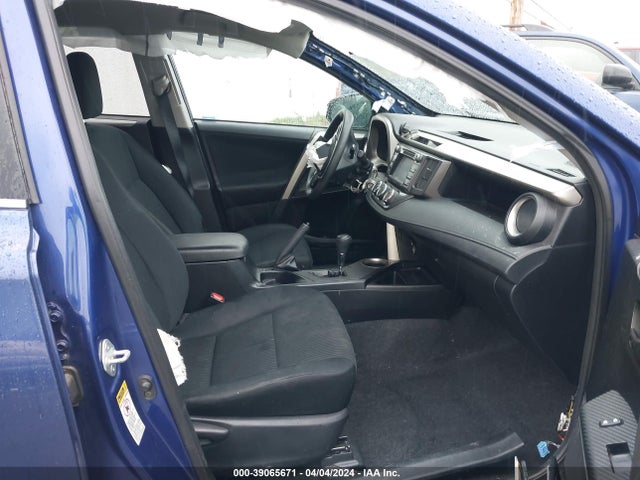 Toyota RAV4 LE 2015 2T3BFREVXFW350983 Image 5