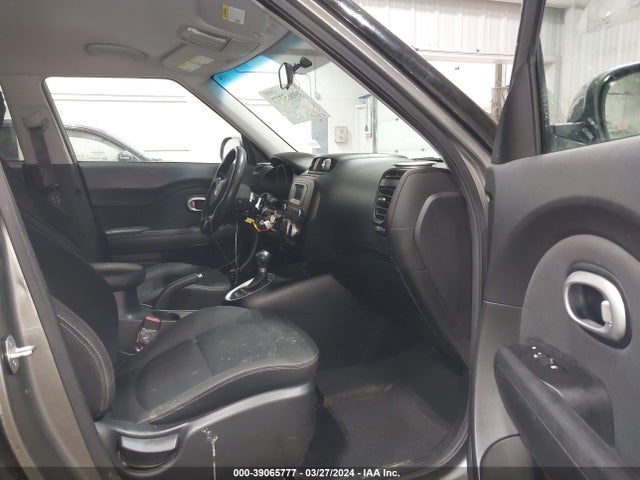 KIA Soul 2014 KNDJN2A27E7025140 Image 5