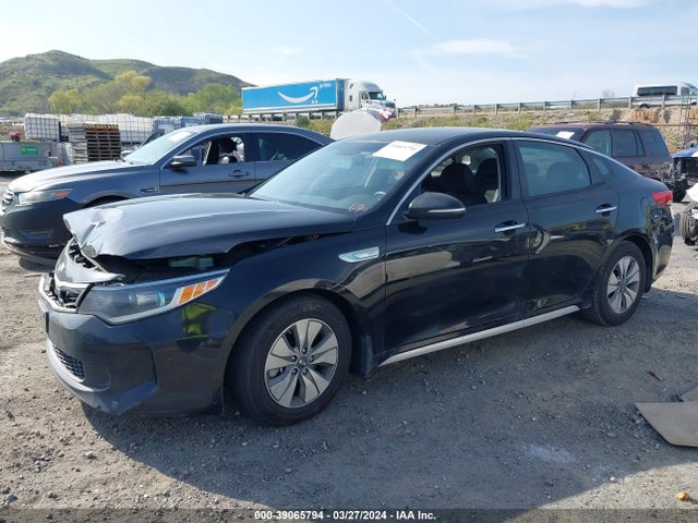 39065794 :رقم المزاد ، KNAGT4LE3H5018475 vin ، 2017 Kia Optima Hybrid مزاد بيع