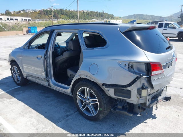Hyundai Santa Fe Limited Ultimate 2017 KM8SR4HF8HU210232 Image 3