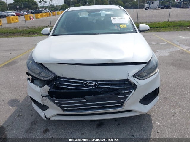 Hyundai ACCENT SE 2019 3KPC24A31KE050813 Image 12