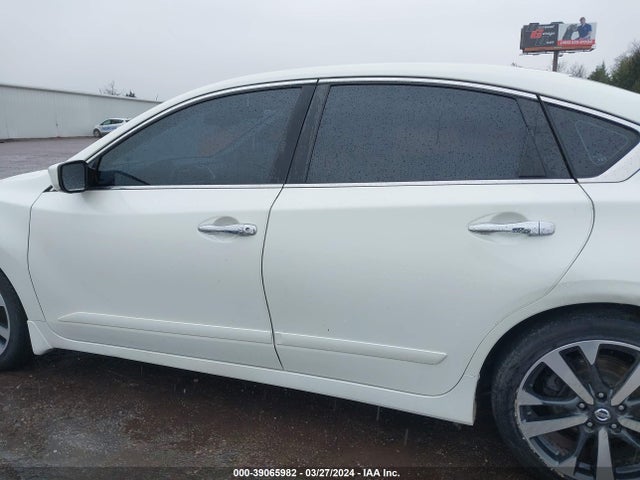 Nissan Altima 2.5 Sr 2016 1N4AL3AP9GC274935 Image 14
