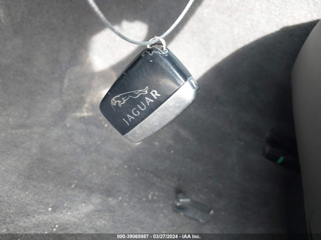 2013 JAGUAR XF SAJWJ0EFXD8S85268 Photo 10