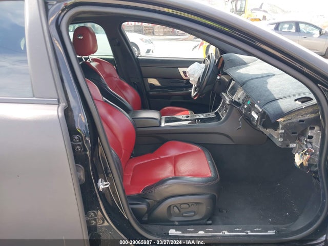 2013 JAGUAR XF SAJWJ0EFXD8S85268 Photo 4