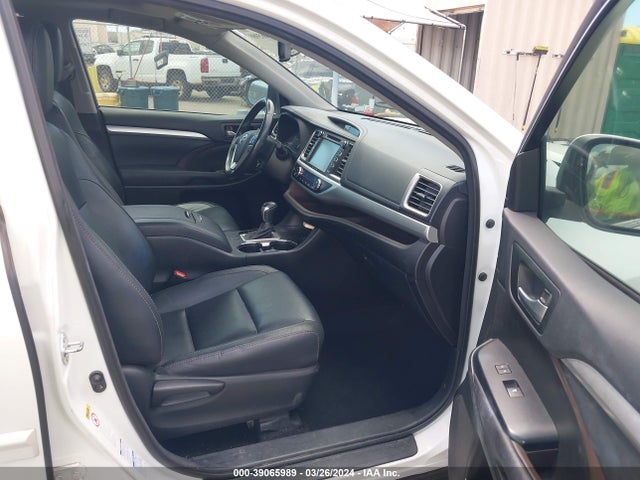 Toyota Highlander Xle V6 2016 5TDJKRFH8GS353674 Image 5