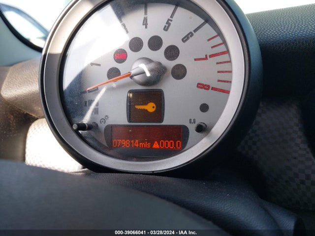 2009 MINI COOPER S WMWMF73599TW81347 Photo 6