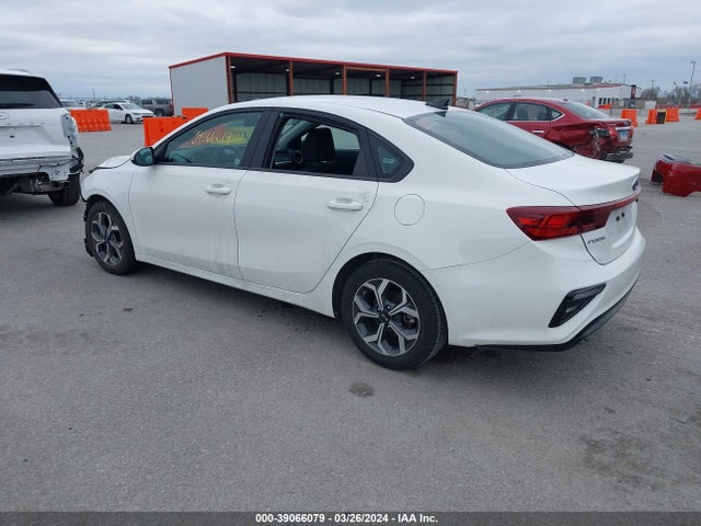 KIA Forte Lxs 2021 3KPF24AD8ME335825 Image 3