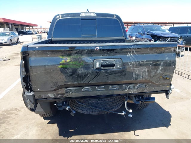 2023 Toyota Tacoma Trd Off Road მანქანა იყიდება აუქციონზე, vin: 3TMCZ5AN3PM559270, აუქციონის ნომერი: 39066090