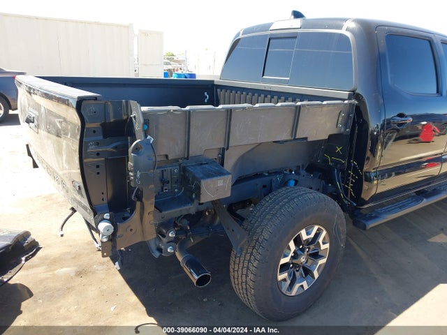 2023 Toyota Tacoma Trd Off Road მანქანა იყიდება აუქციონზე, vin: 3TMCZ5AN3PM559270, აუქციონის ნომერი: 39066090