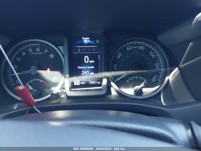 2023 Toyota Tacoma Trd Off Road მანქანა იყიდება აუქციონზე, vin: 3TMCZ5AN3PM559270, აუქციონის ნომერი: 39066090