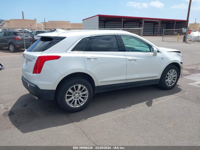 1GYKNARS7HZ106662 Cadillac Xt5 Standard