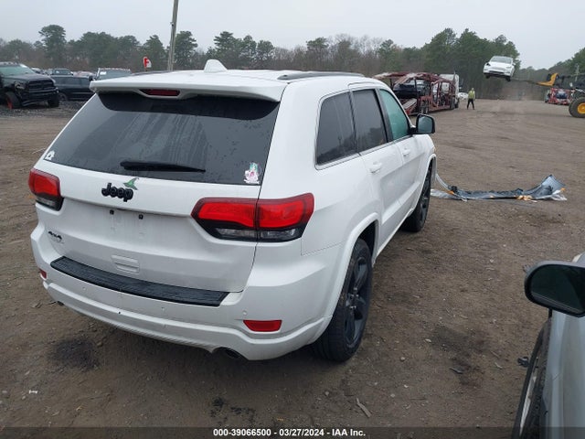 1C4RJFAGXFC863625 Jeep Grand Cherokee Laredo