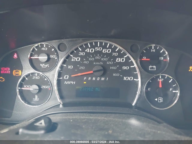 Chevrolet Express 2500 Work Van 2016 1GCWGAFFXG1157014 Image 7