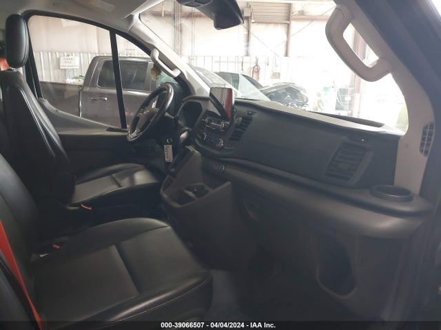 Ford Transit-150 2020 1FTYE1Y88LKB76842 Image 5