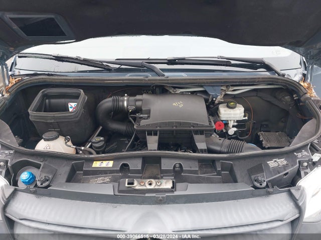 WD4PF1CD8KP114278 Mercedes-Benz Sprinter 2500 High Roof V6