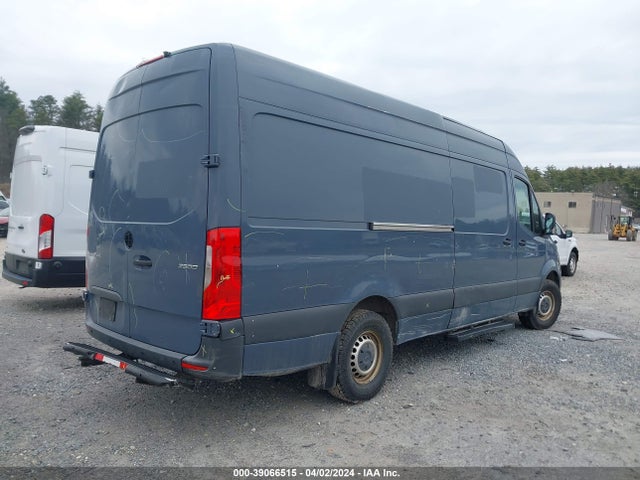 WD4PF1CD8KP114278 Mercedes-Benz Sprinter 2500 High Roof V6